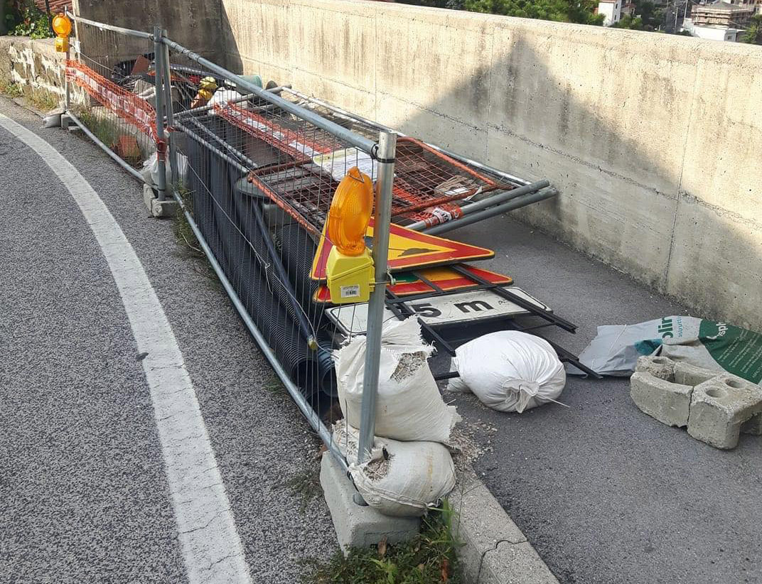 Strada del Friuli: segnaletica rimossa